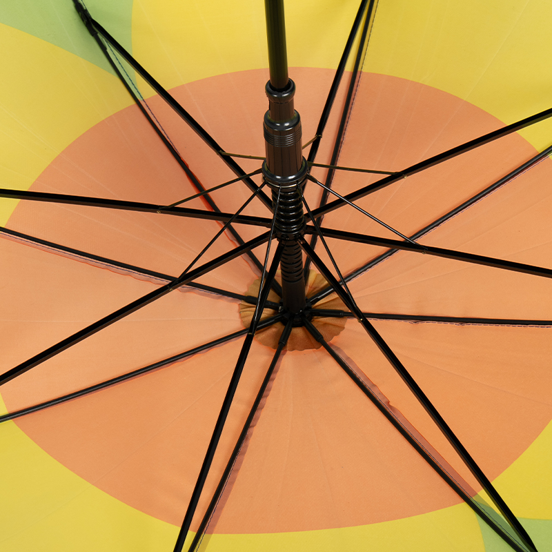 Flower-Shaped Gift Umbrella With Petal Edge