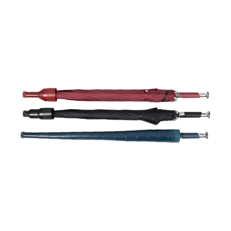 Golf Umbrella With An Integrated Waterproof Cover